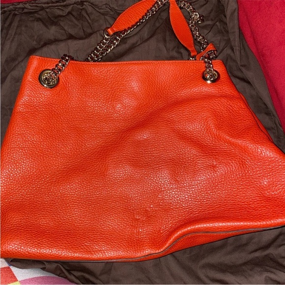 Gucci authentic Bold Orange SoHo Leather Shoulder Bag - Picture 5 of 14